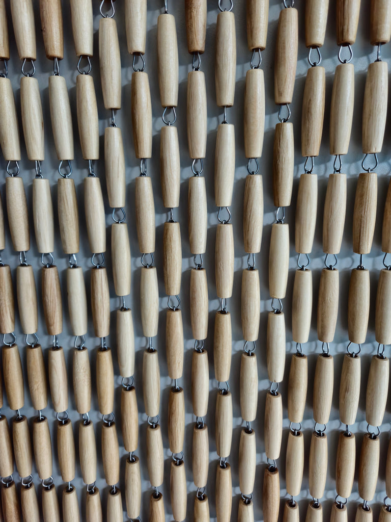 Rideau de porte en olives de Charme sur mesure