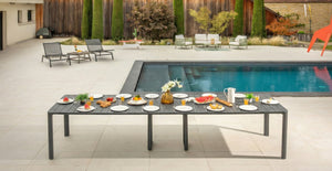 Table de jardin extensible / Console Roko anthracite – Aluminium – 62 à 370 cm – 2 à 14 personnes – Housse incluse