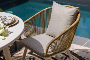 Ensemble repas CAPRI MALDIVES - table et fauteuils