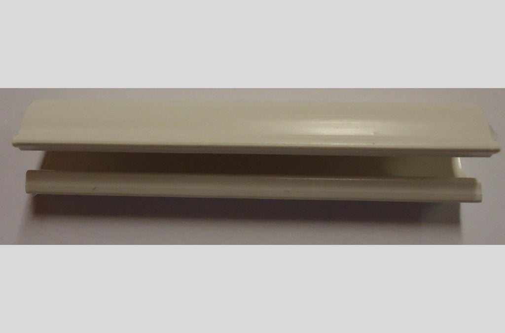 Clips pour lanière occultante à tresser pour panneau grillagé soudé - Blanc